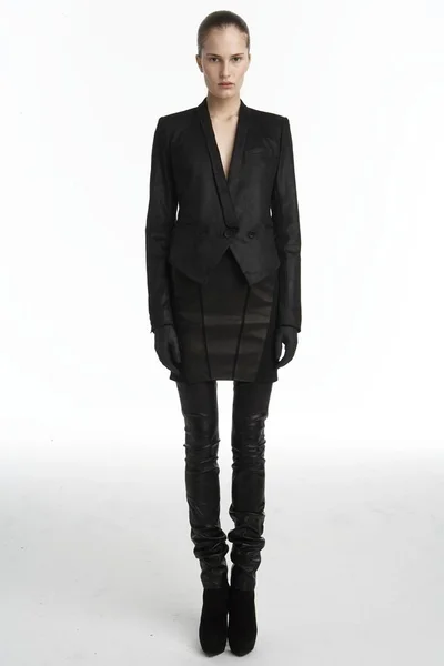Look 3